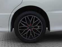 Toyota Voxy Hybrid ZS Kirameki2 - U8410