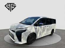 Toyota Voxy Hybrid ZS Kirameki2 - U8410