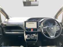 Toyota Voxy Hybrid ZS Kirameki2 - U8410