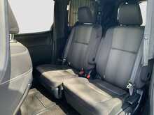 Toyota Voxy Hybrid ZS Kirameki2 - U8410