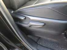 Toyota Voxy Hybrid ZS Kirameki2 - U8412