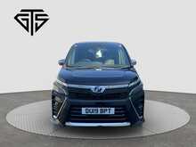 Toyota Voxy Hybrid ZS Kirameki2 - U8412