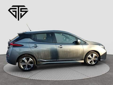 40kWh N-Connecta Hatchback 5dr Electric Auto (150 ps)