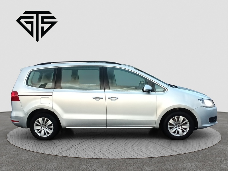 Volkswagen Sharan TDI BlueMotion Tech SE - U8415