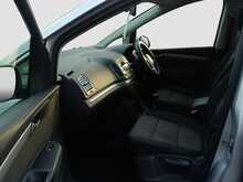 Volkswagen Sharan TDI BlueMotion Tech SE - U8415