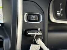 Volvo XC60 D5 R-Design Lux Nav - U8416