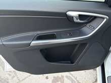 Volvo XC60 D5 R-Design Lux Nav - U8416