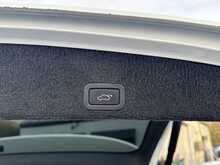 Volvo XC60 D5 R-Design Lux Nav - U8416