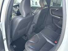 Volvo XC60 D5 R-Design Lux Nav - U8416