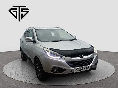 Hyundai ix35 2.0 D-4D Invincible SUV 5dr Diesel Manual 4WD Euro 5 (s/s) (124 ps)