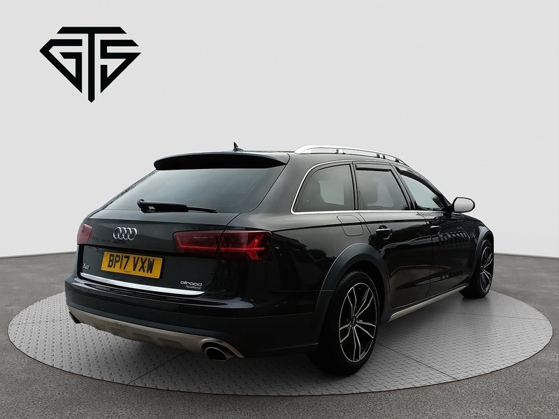 Audi A6 Allroad TDI V6 - U8426
