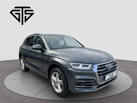 Audi Q5 2.0 TDI 40 Sport SUV 5dr Diesel S Tronic quattro Euro 6 (s/s) (190 ps)