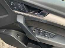 Audi Q5 S Line - U8431