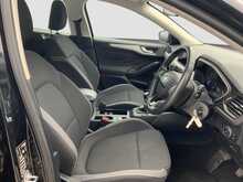 Ford Focus ZETEC Estate - U8434