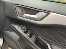 Ford Focus ZETEC Estate - U8434