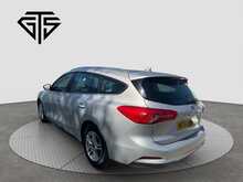 Ford Focus ZETEC - U8435