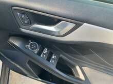 Ford Focus ZETEC - U8435