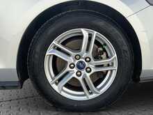 Ford Focus ZETEC - U8435