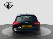 Ford Focus Zetec - U8436