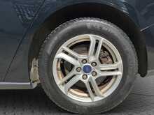 Ford Focus Zetec - U8436