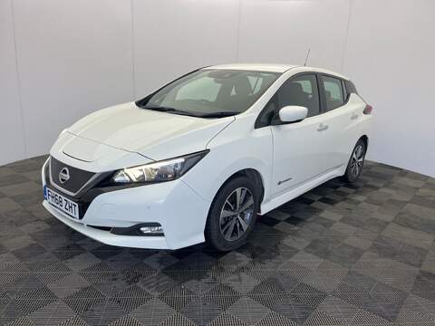 Nissan Leaf 50kWh SE Nav Hatchback 5dr Electric Auto (7.4Kw Charger) (136 ps)