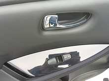 Nissan Leaf Acenta - U8437