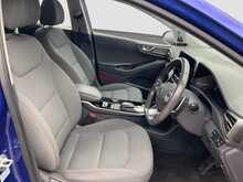 Hyundai IONIQ Premium - U8438