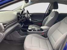 Hyundai IONIQ Premium - U8438