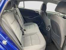 Hyundai IONIQ Premium - U8438