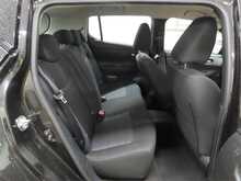 Nissan Leaf Acenta - U8440