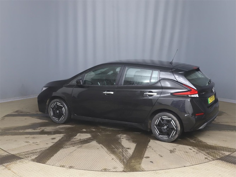 Nissan Leaf Acenta - U8440