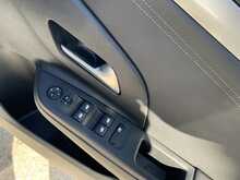 Vauxhall Corsa Electric SRi Nav Premium - U8441