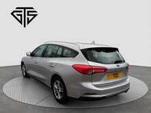 Ford Focus Zetec - U8443