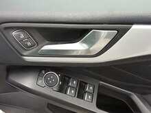 Ford Focus Zetec - U8443