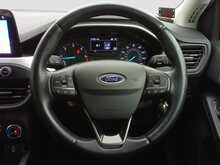 Ford Focus Zetec - U8443