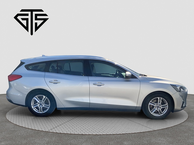 Ford Focus Zetec - U8443