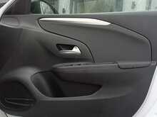 Vauxhall Corsa Design - U8450