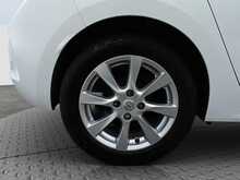 Vauxhall Corsa Design - U8450