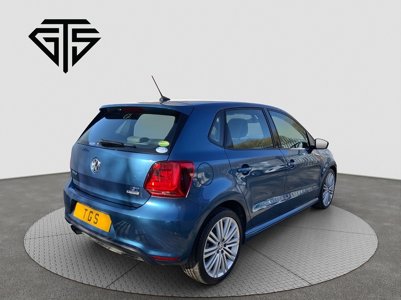 Volkswagen Polo Blue GT - U8455
