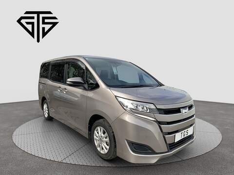 Toyota Noah Hybrid ZS Kirameki2 1.8 5dr MPV Automatic Petrol Hybrid