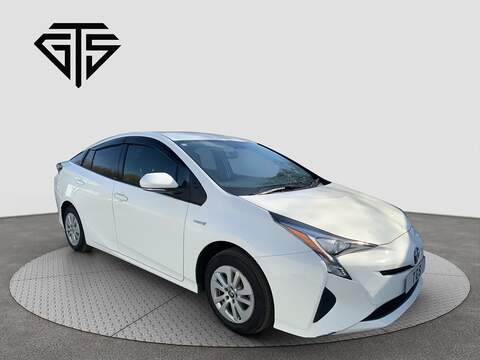 Toyota PRIUS PHV 2.5 VVT-h Dynamic SUV 5dr Petrol Hybrid CVT 4WD Euro 6 (s/s) (222 ps)