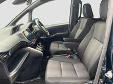 Toyota Voxy Hybrid ZS Kirameki2 - U8460