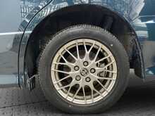 Toyota Voxy Hybrid ZS Kirameki2 - U8460