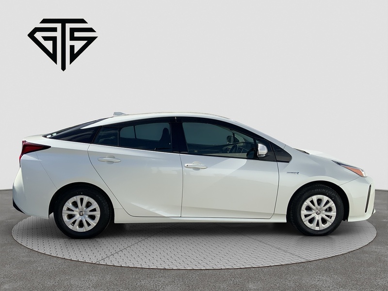 Toyota Prius S - U8462