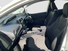 Toyota Prius S - U8462