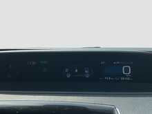 Toyota Prius S - U8462