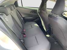 Toyota Prius X - U8463
