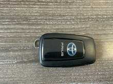 Toyota Prius S - U8465