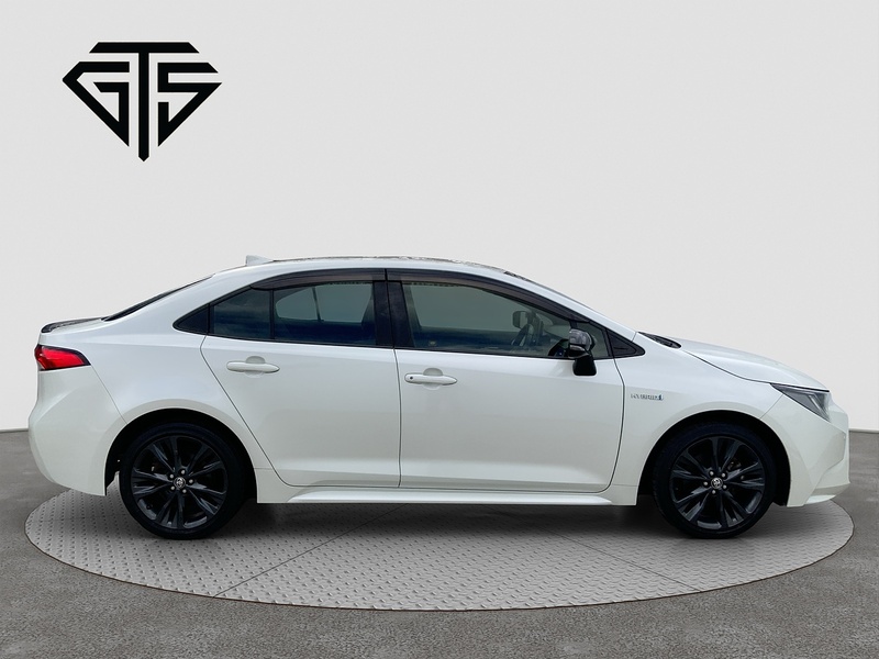 Toyota Corolla Hybrid WxB - U8467