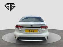 Toyota Corolla Hybrid WxB - U8467